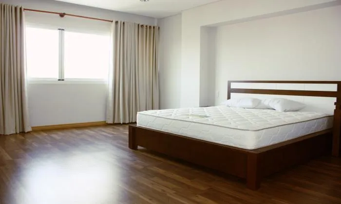 Good Size 3 Beds Serviced Apartment For Rent Phu Nhuan HCMC 125sqm 1,000 USD/month